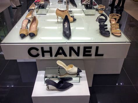 chanel handbags bloomingdales nyc|chanel shoes bloomingdale's.